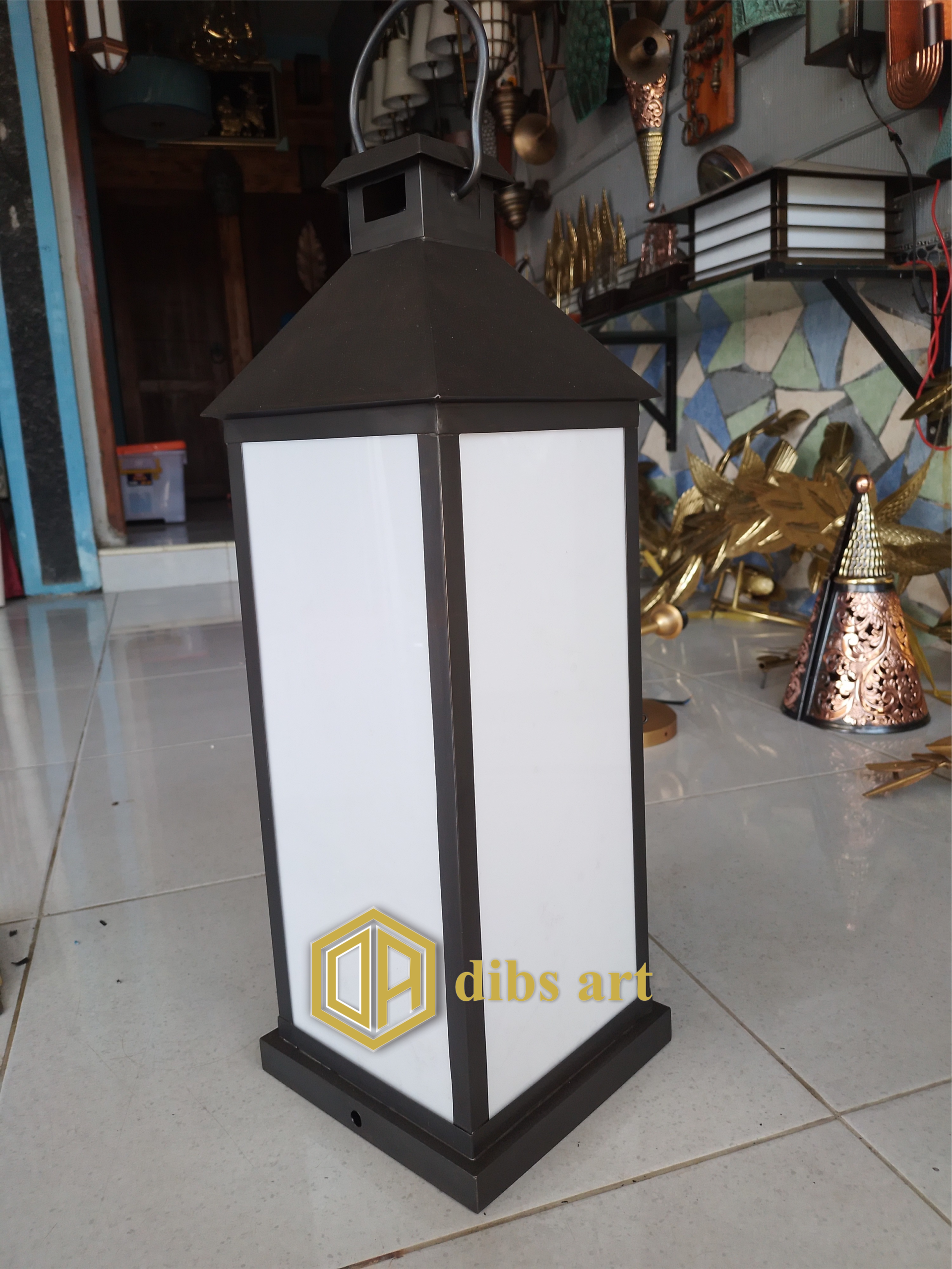 lampu taman kuningan