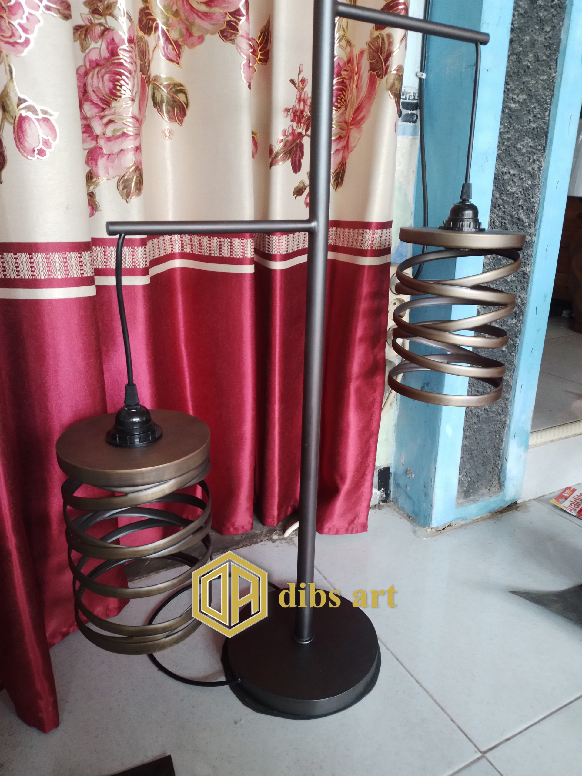 Lampu Berdiri Kuningan Vintage Klasik Eksklusif – Dibs Art lampu berdiri kuningan vintage klasik
