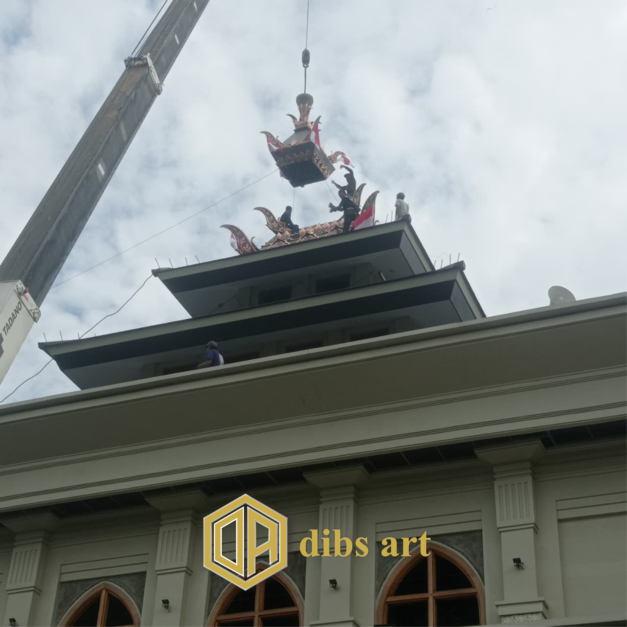 makara tembaga klasik pemasangan