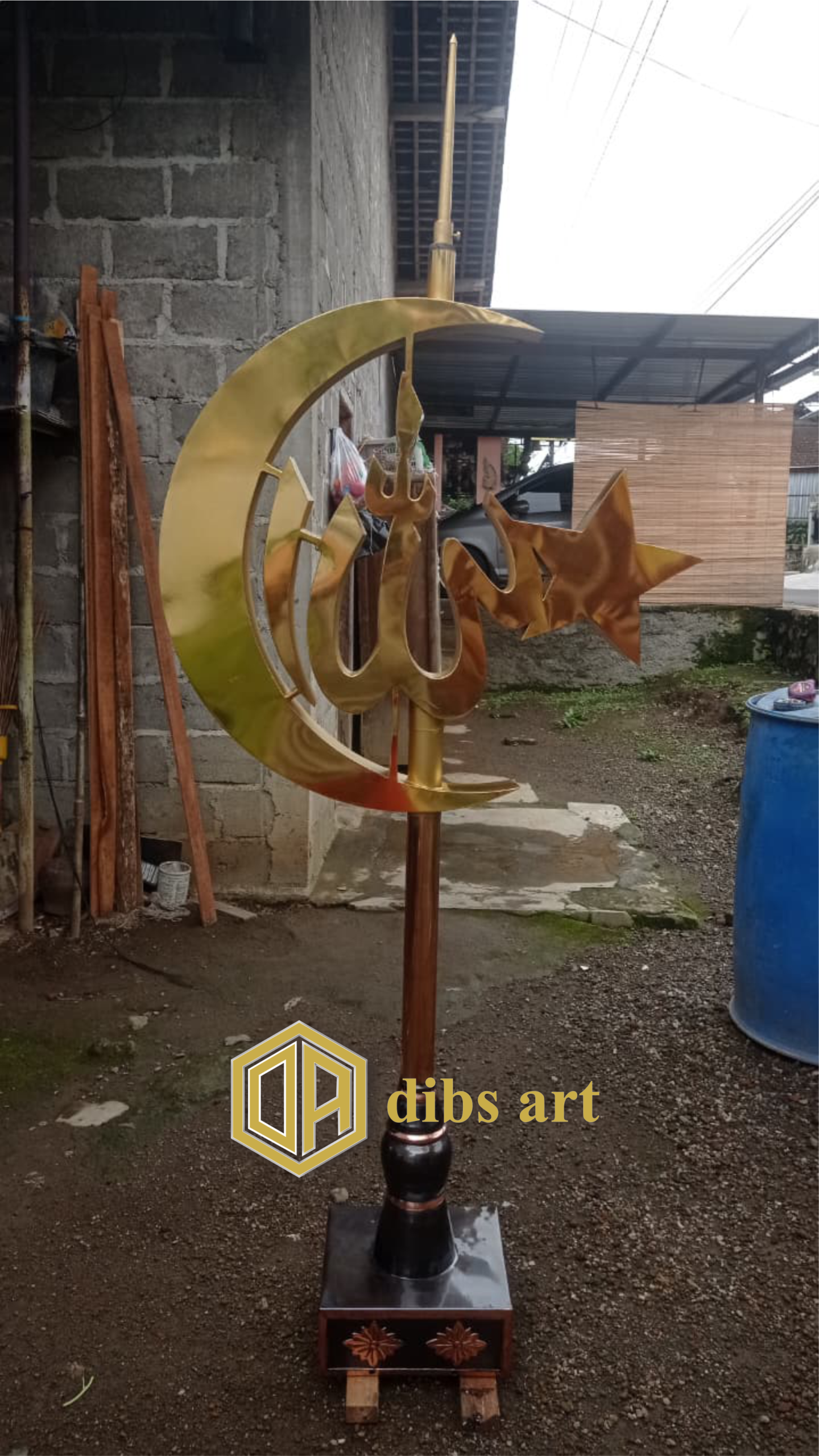 ornamen kuningan allah