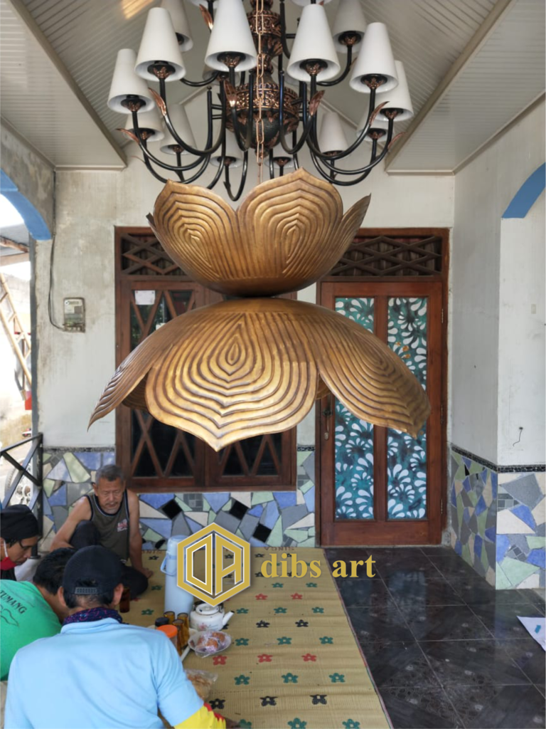 lampu gantung kuningan lotus