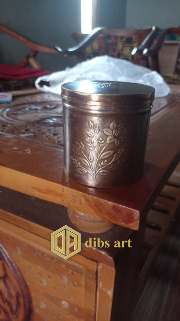 Souvenir Kuningan Toples Antik Elegan untuk Hadiah dan Dekorasi souvenir kuningan toples antik