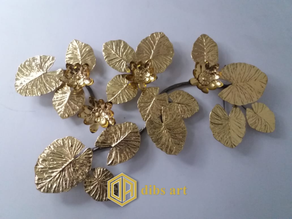 wall decor kuningan dedaunan