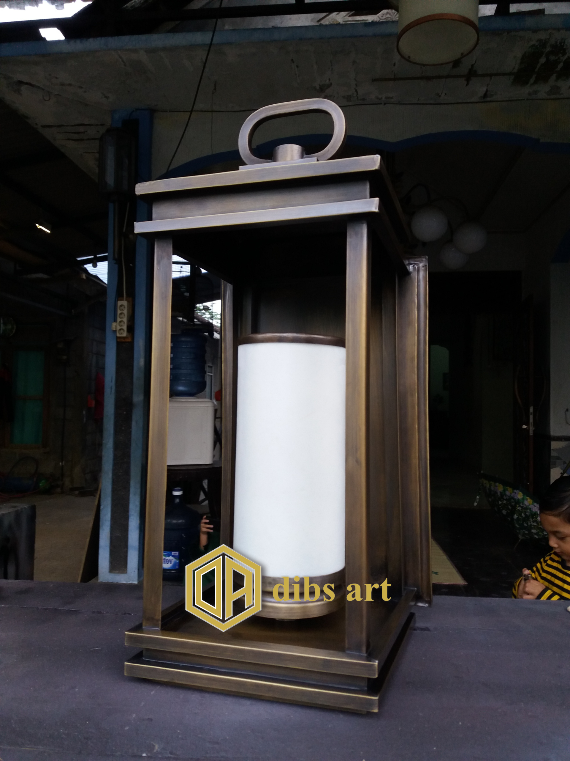 lampu dinding kuningan model lentera eksklusif