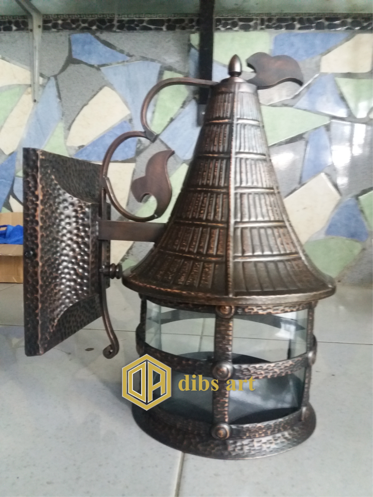 lampu dinding kuningan model rumah