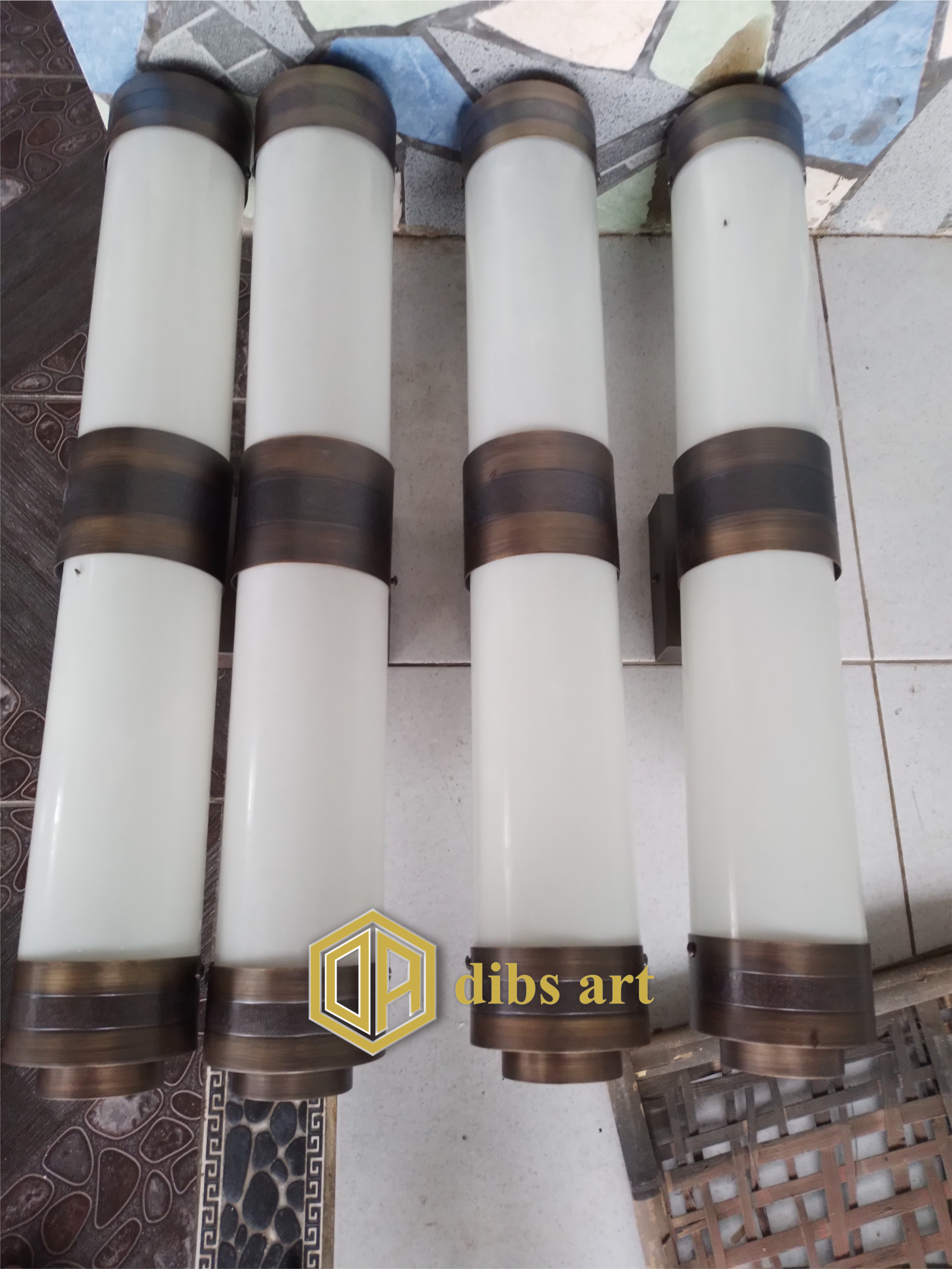 lampu dinding kuningan modern