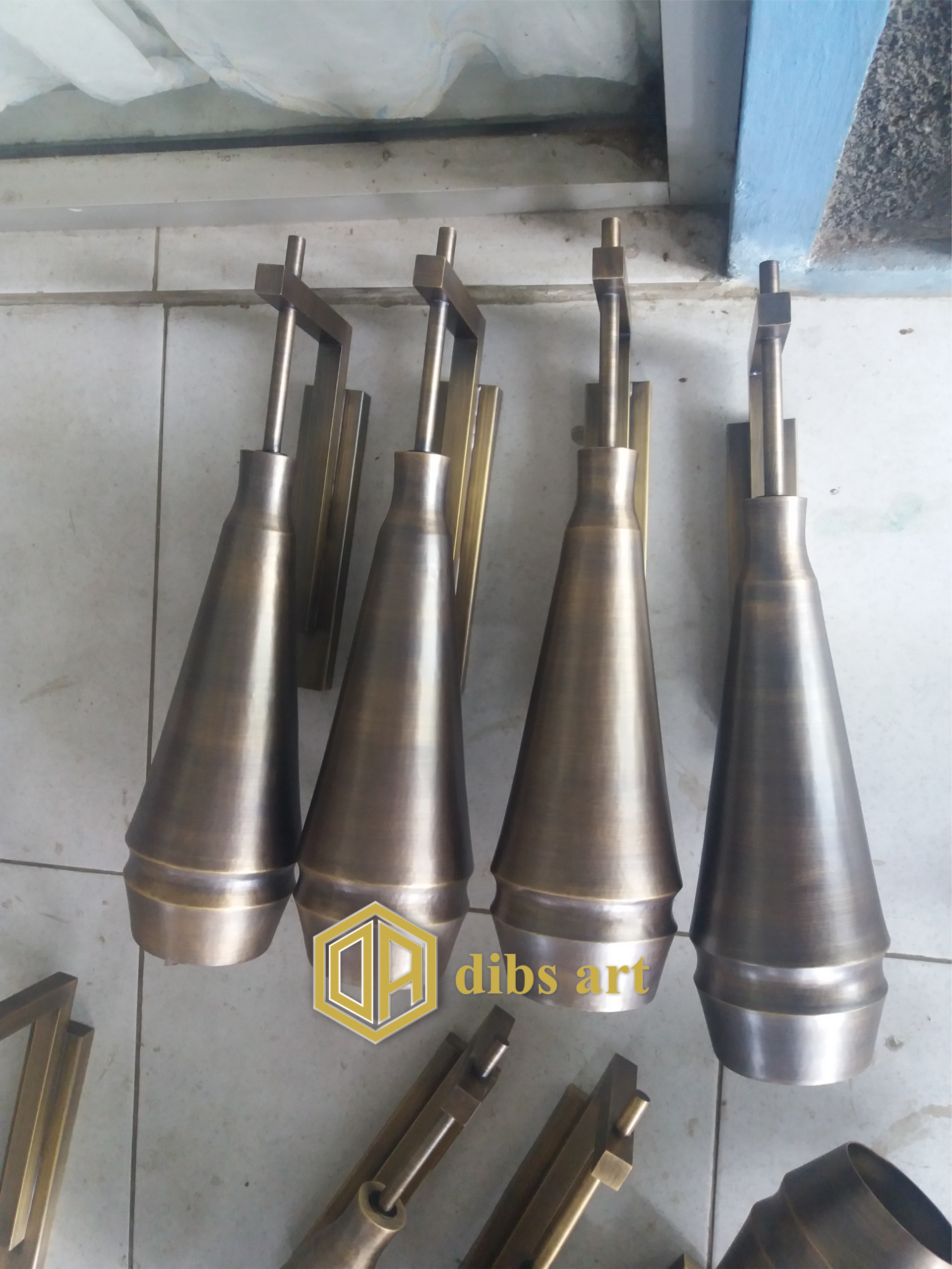 lampu dinding minimalis antik