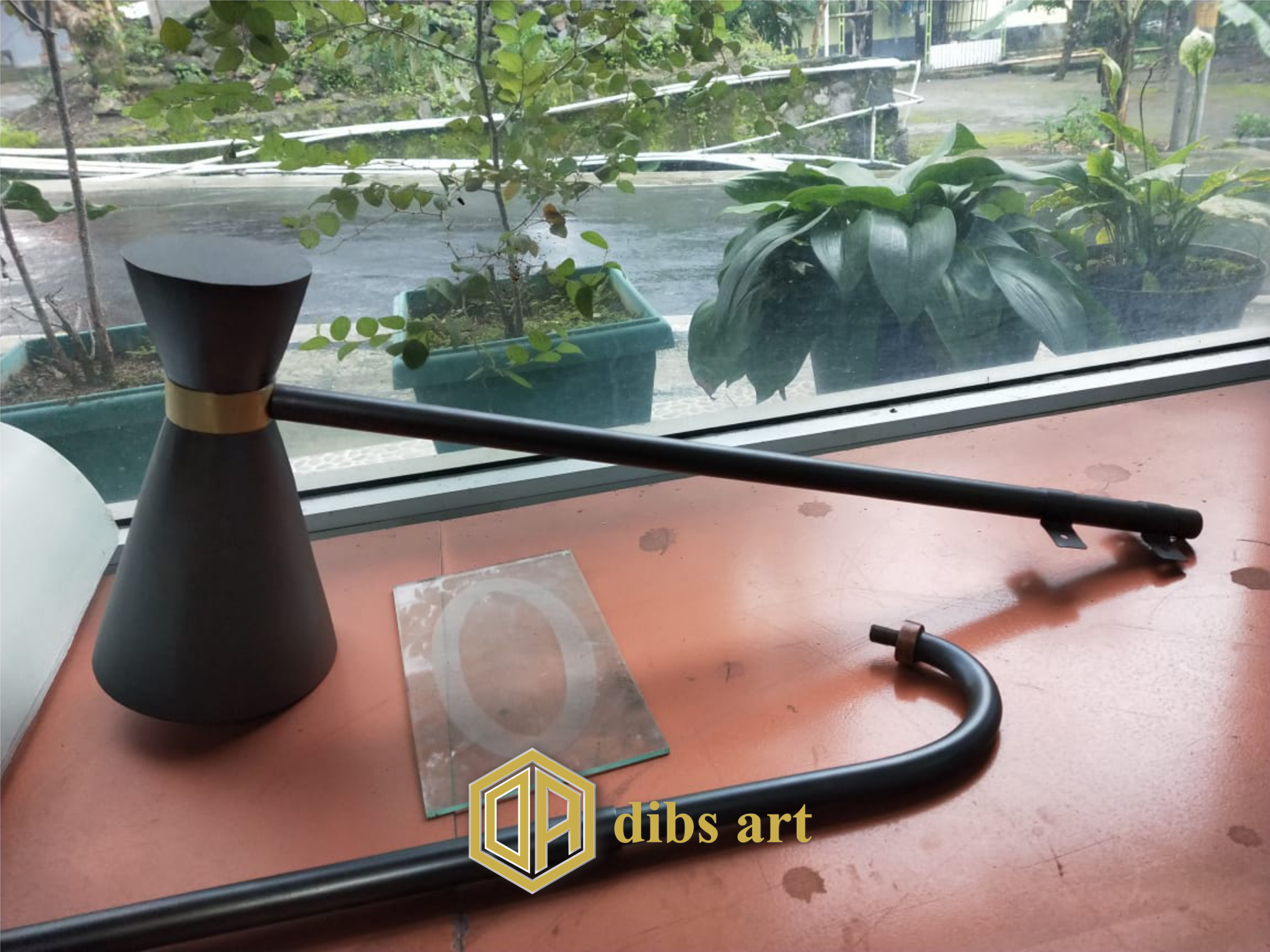 lampu dinding tembaga minimalis